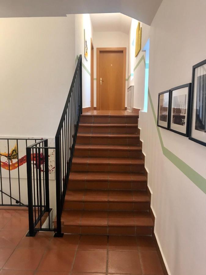 Weingut & Gastezimmer Edelmann Göttlesbrunn Dış mekan fotoğraf