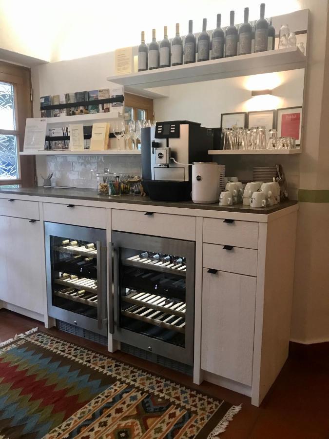 Weingut & Gastezimmer Edelmann Göttlesbrunn Dış mekan fotoğraf